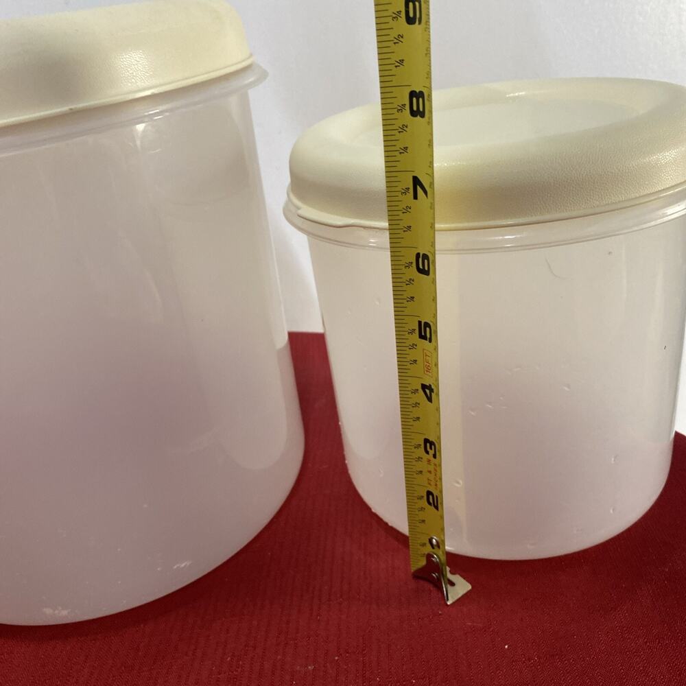 3- Nesting Pioneer Round Storage Containers Opaque w/Almond Lid 8,9,10” - Picture 8 of 15
